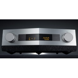 Preamplificatore Tad C-700 Reference