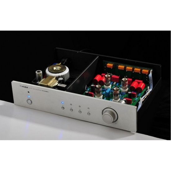 Preamplificatore Xindak XA 3200 MKII a valvole