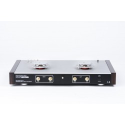 Preamplificatore  EAT E-Glo S Black o Makassar